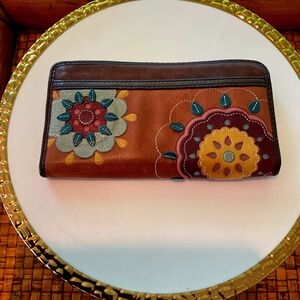 VTG FOSSIL Zippered Leather Flower Wallet